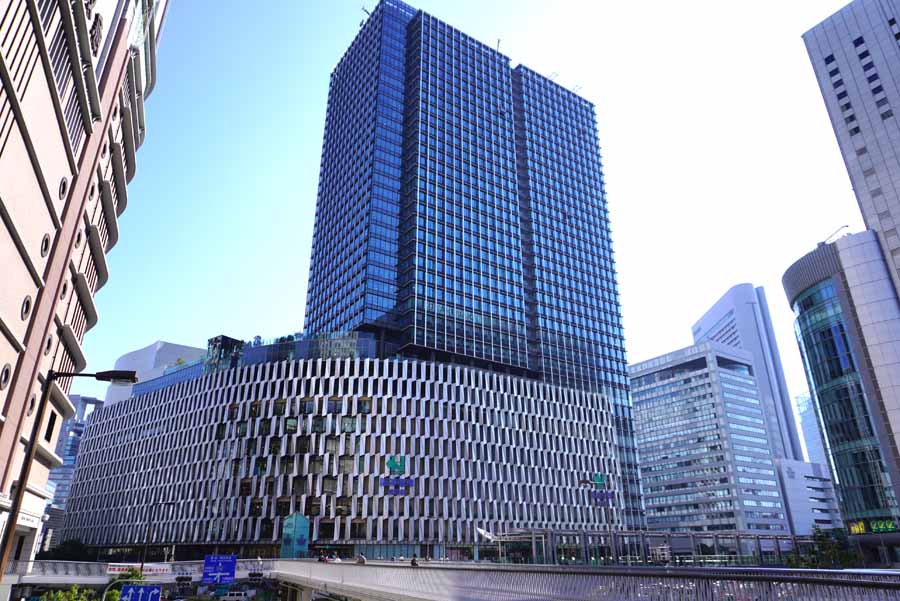 阪神梅田本店の外観