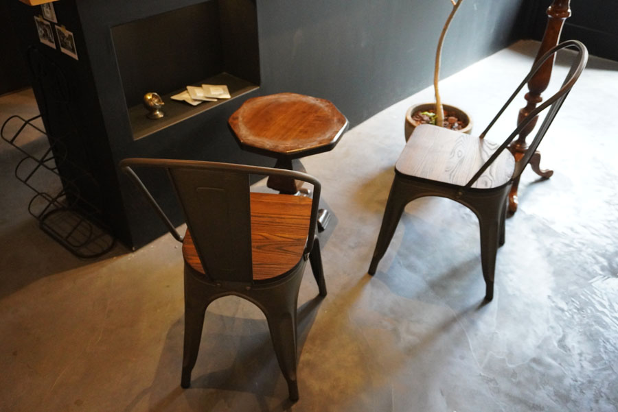 コーヒースタンドwilyの内観