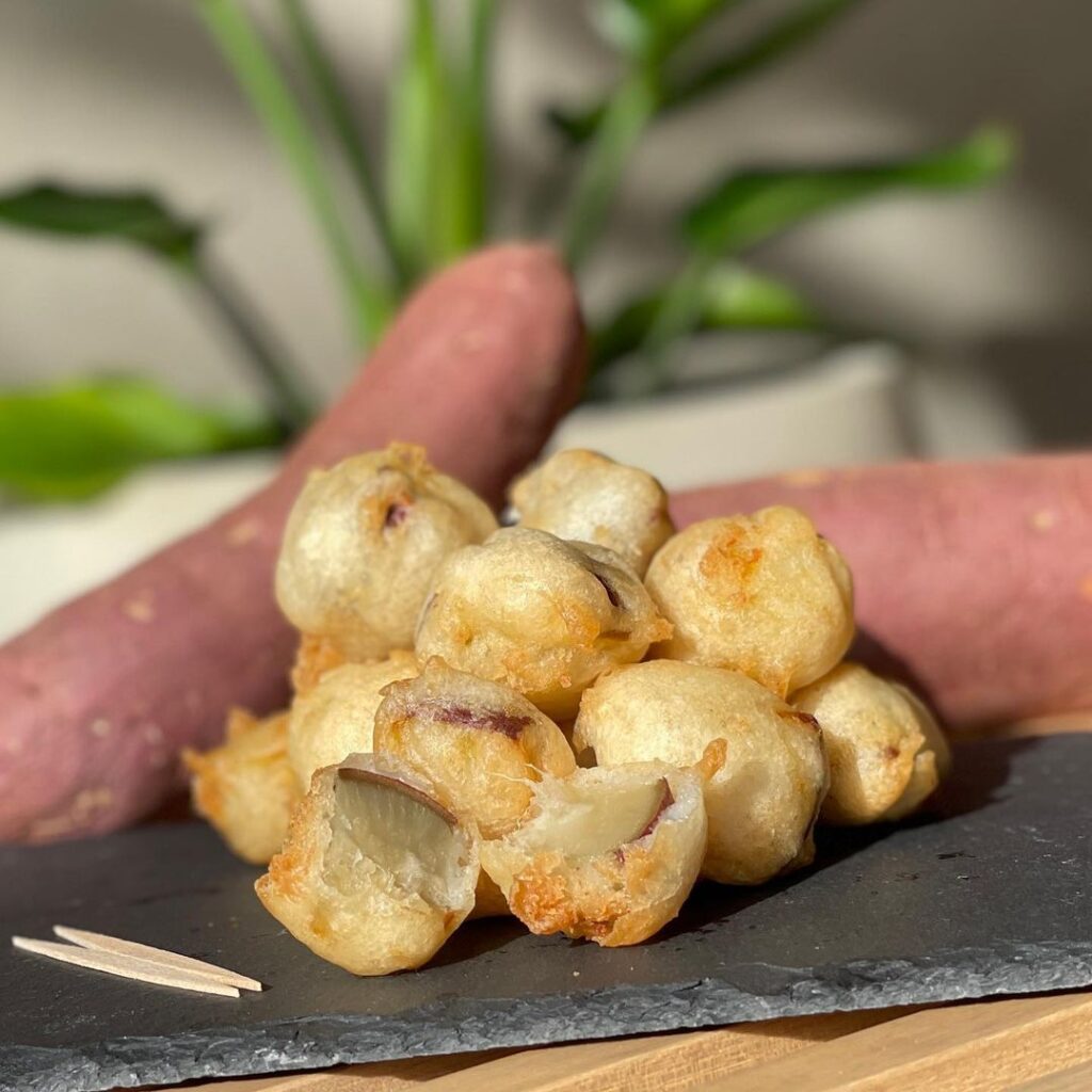 斧屋のいも揚げ