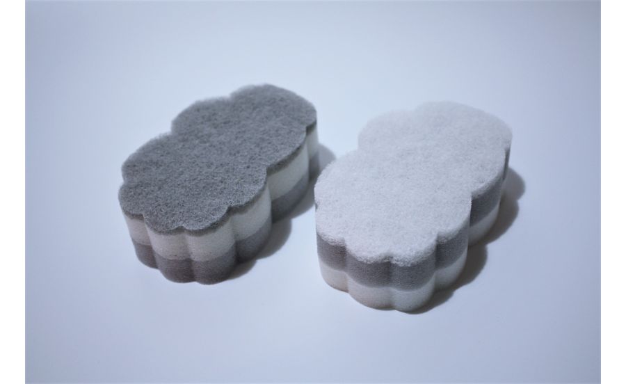 手にフィット泡立ちスポンジ3層 くも 4P