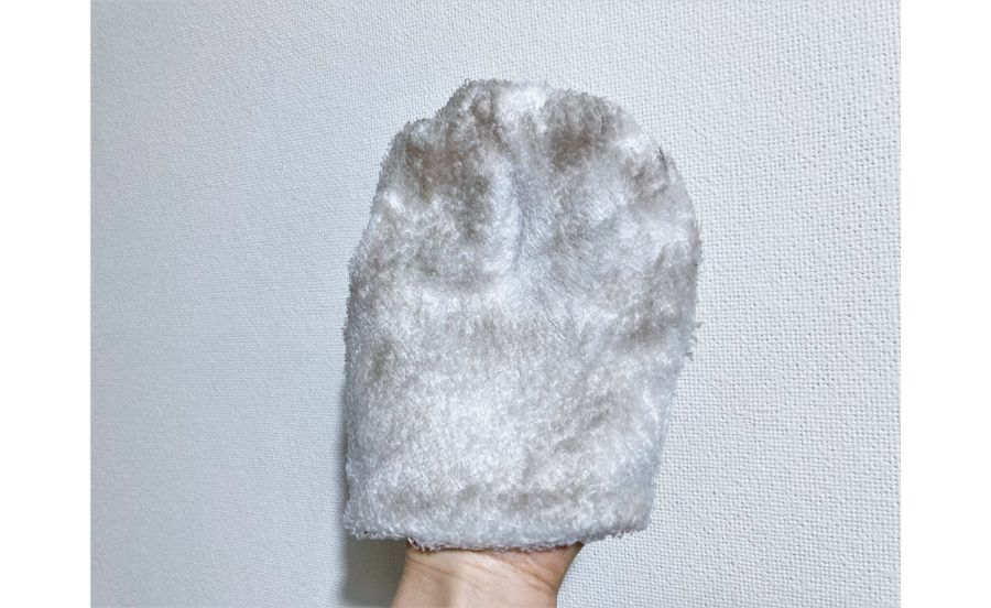 網戸を拭いた網戸汚れとりミトン