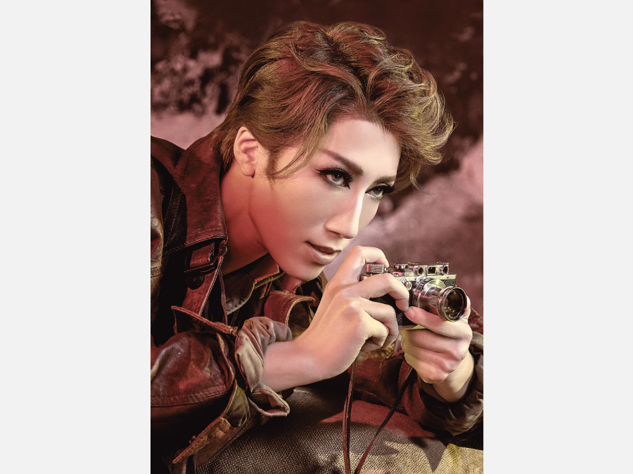 宝塚歌劇団 宙組公演 ミュージカル『NEVER SAY GOODBYE』- ある愛の軌跡 -