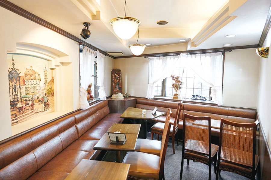 珈琲屋伊万里 店内