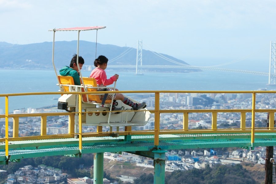 須磨浦山上遊園のレトロなアトラクション