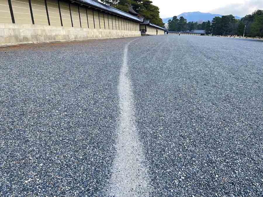 京都御所の自転車道