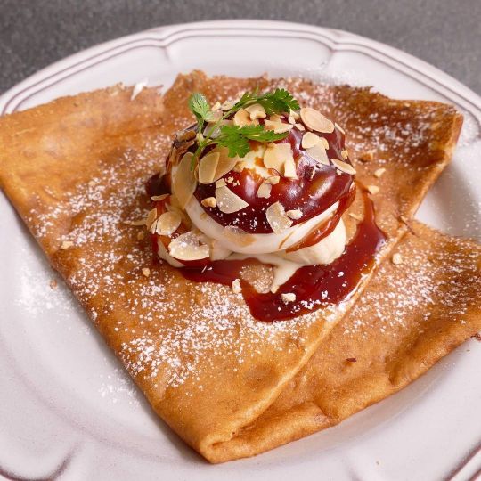 ほろ苦さが魅力の塩キャラメルクレープ