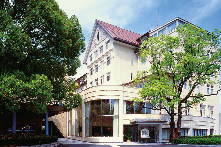 旧宝塚ホテル外観