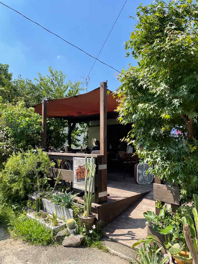 フランクライドイートの外観