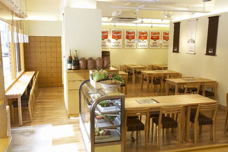 シンプルでおしゃれなmus店内