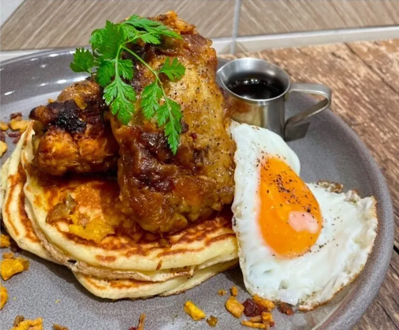フリッパーズ梅田の食事系パンケーキ