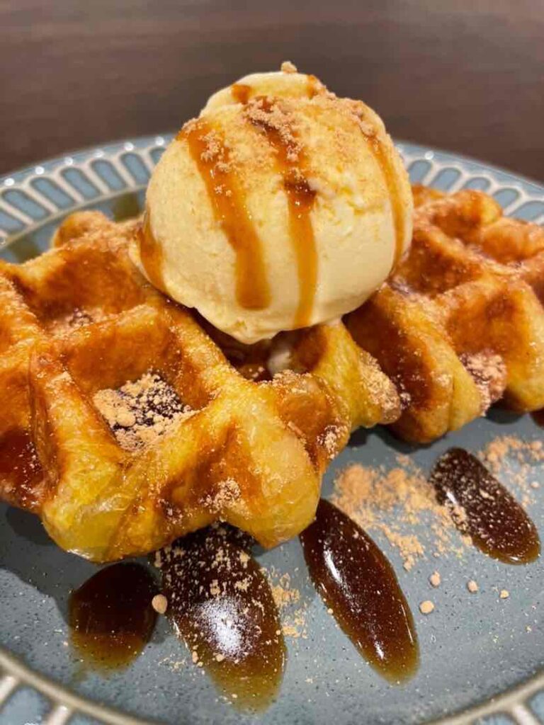 カフェふぇるべんのクロッフル