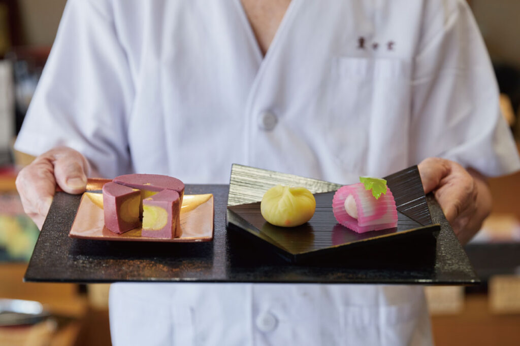 御菓子司 箕面 薫々堂