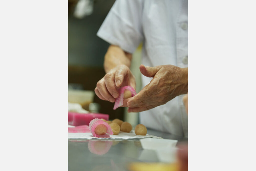 御菓子司 箕面 薫々堂