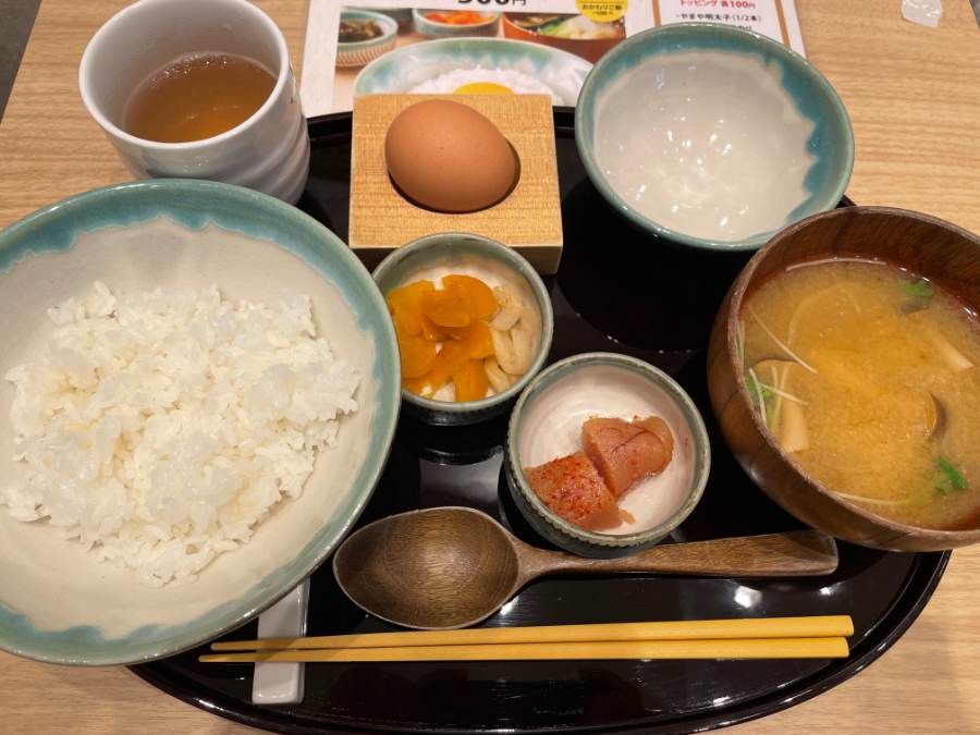 うちのたまごの朝定食
