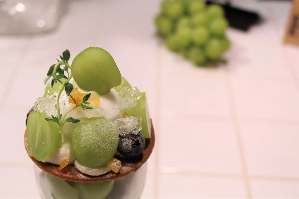 Hachi Cafe-KOBE-のパフェ