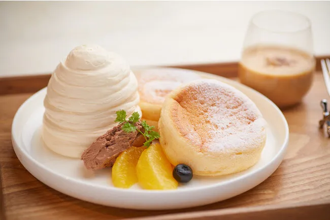 たまご専門 本巣ヱ 苦楽園のパンケーキキャラメルナッツ