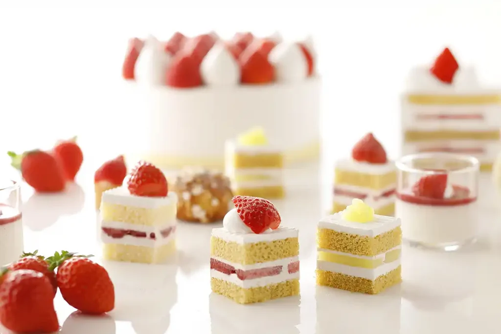 ホテルニューオータニ大阪の多彩ないちごスイーツ