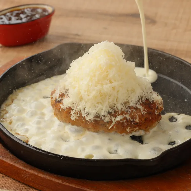 フロマージョのハンバーグ
