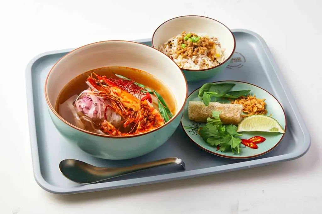 越南路のランチプレート