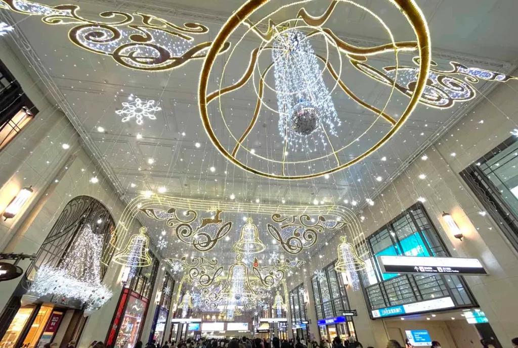 阪急大阪梅田駅のクリスマスイルミネーション