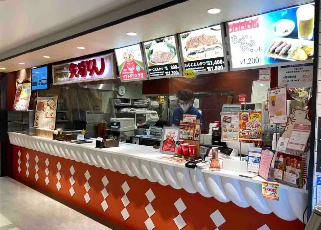 矢場とんの外観