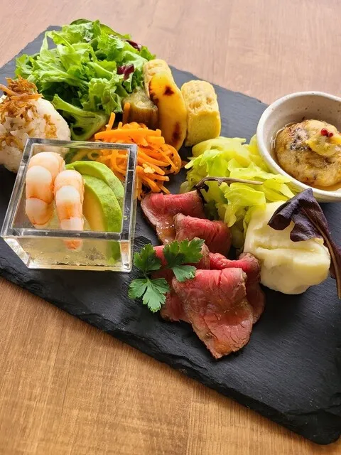 日日是　段の和食プレートランチ