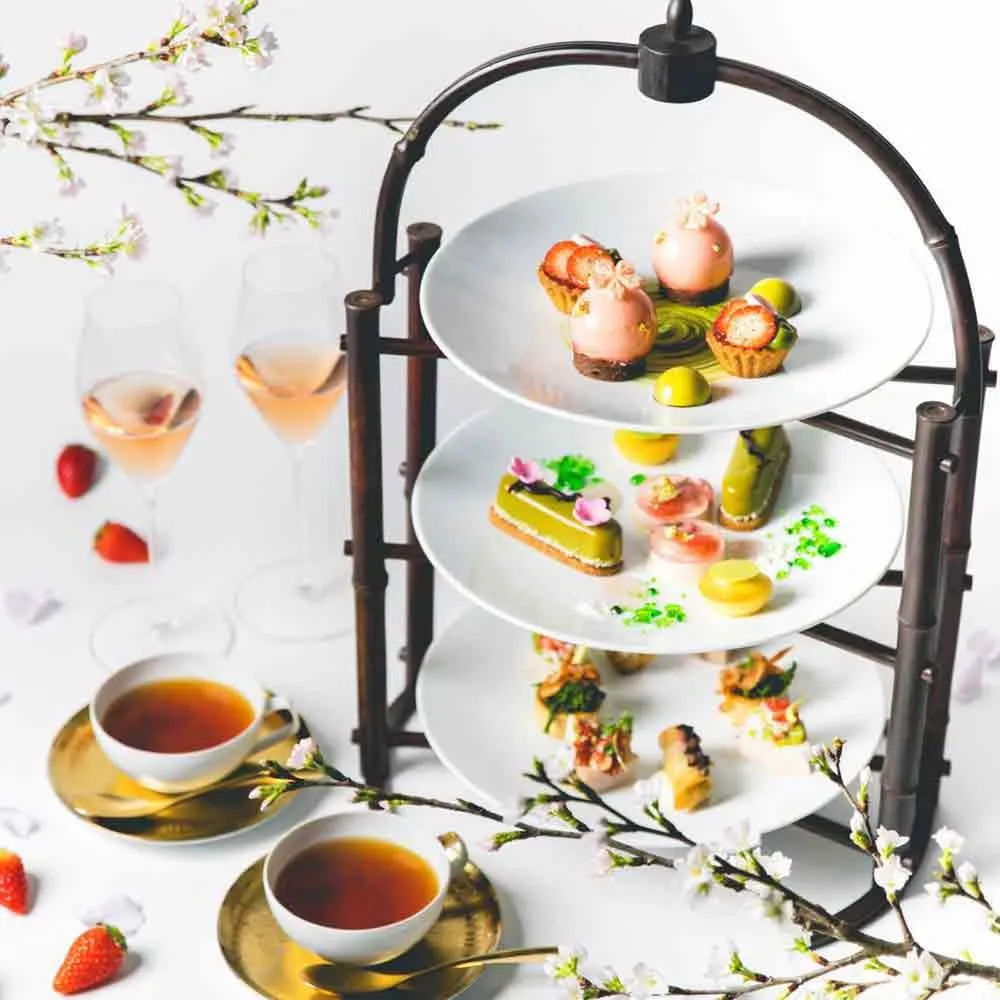 ダーワ京都の桜といちごアフタヌーンティー