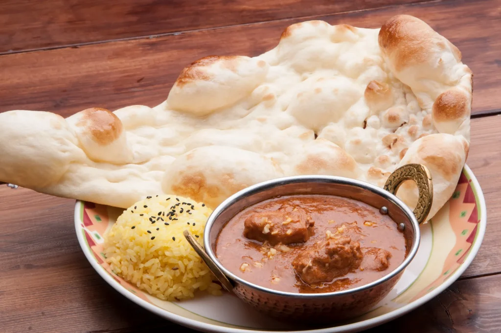 アールティ三宮店ナンカレーセットA