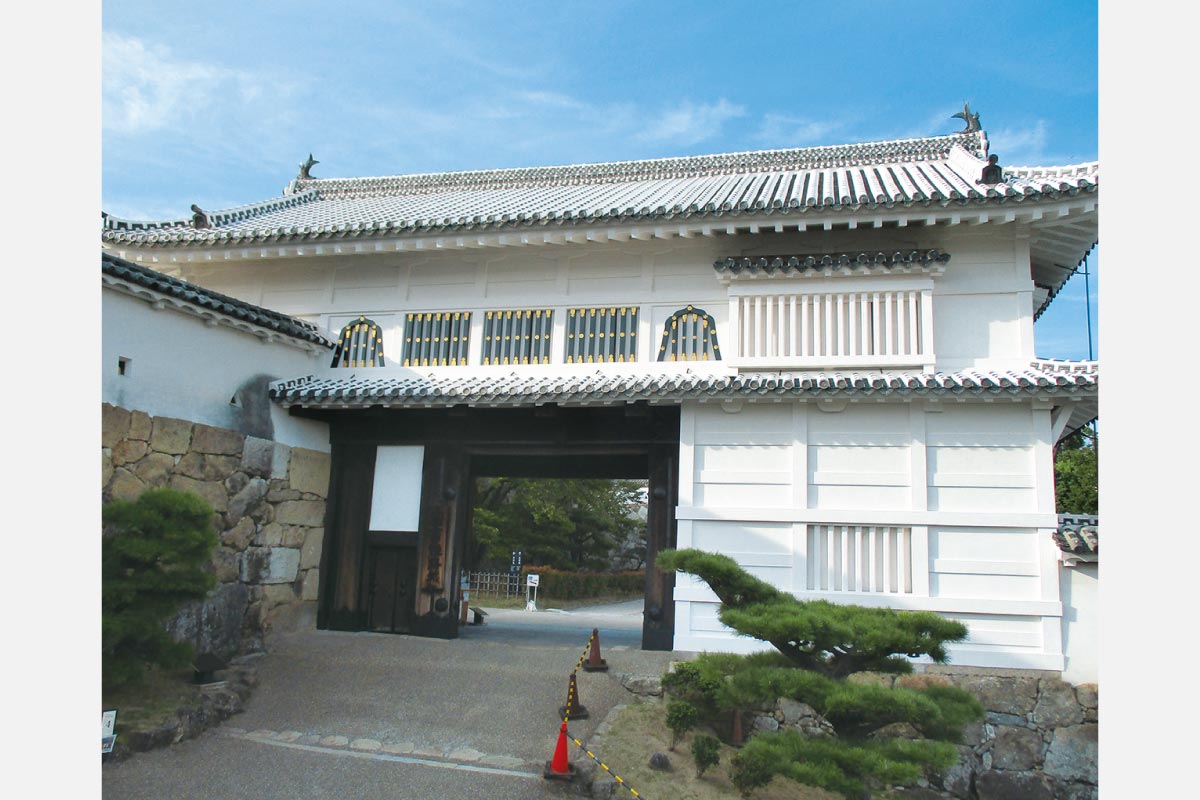 姫路城、菱の門2階櫓（やぐら）部分を特別に初公開！2月11日（祝）～3月12日（日） 初公開の収蔵品も