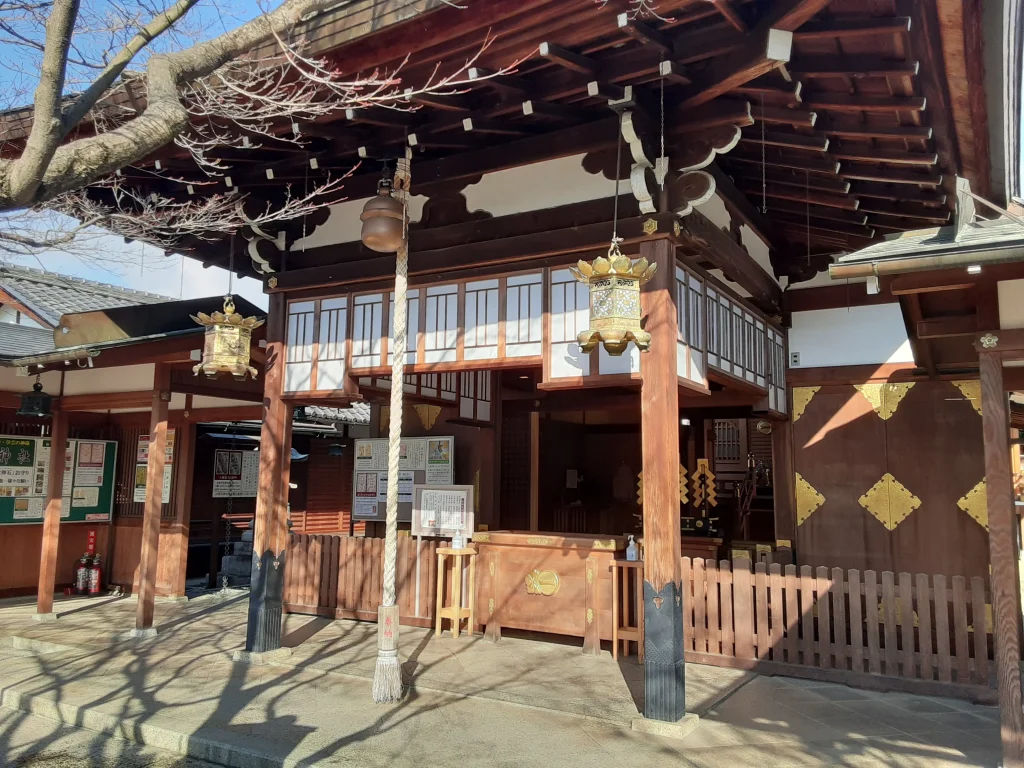 車折神社の本殿