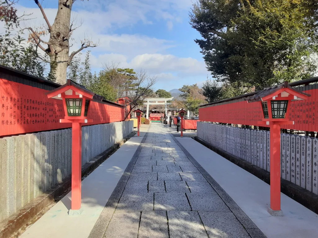 車折神社の表参道