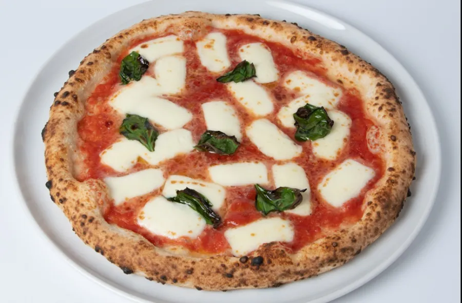 駅ポンテベッキオ人気のマルゲリータ