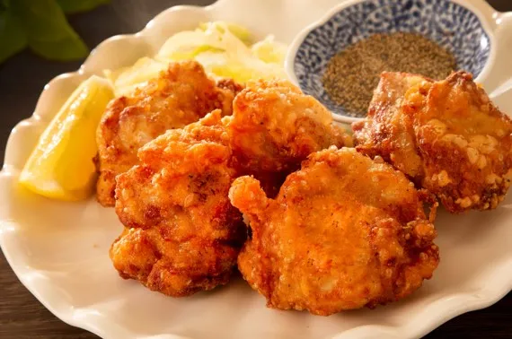 豊味園　鶏のから揚げ