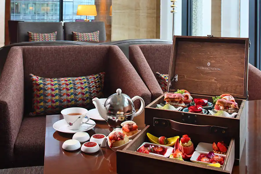インターコンチネンタルホテルのいちごアフタヌーンティー