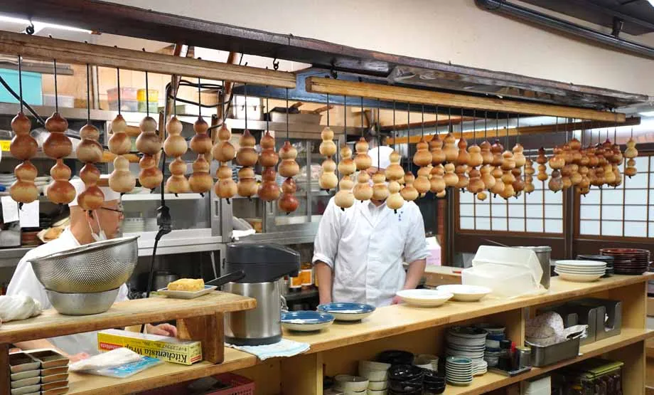 新梅田食堂街の新喜楽