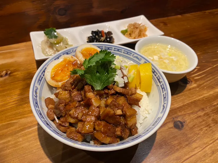 楽関記のランチセット