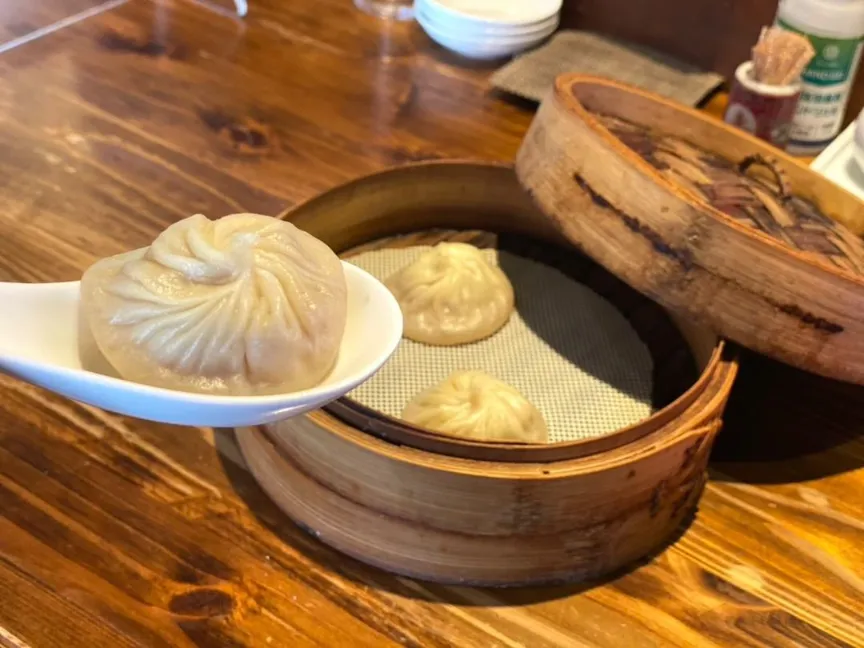 楽関記の小籠包