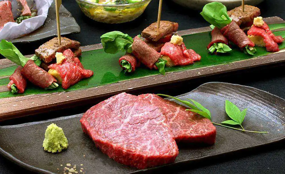 花殿の近江牛ステーキ