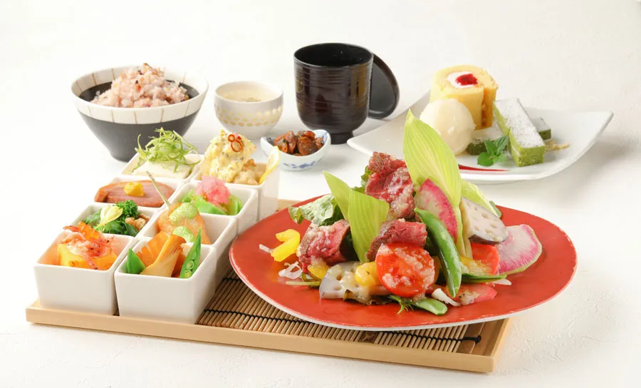 ダイナミックキッチン&バー 燦-SUN- ヒルトンプラザウエスト店のランチ