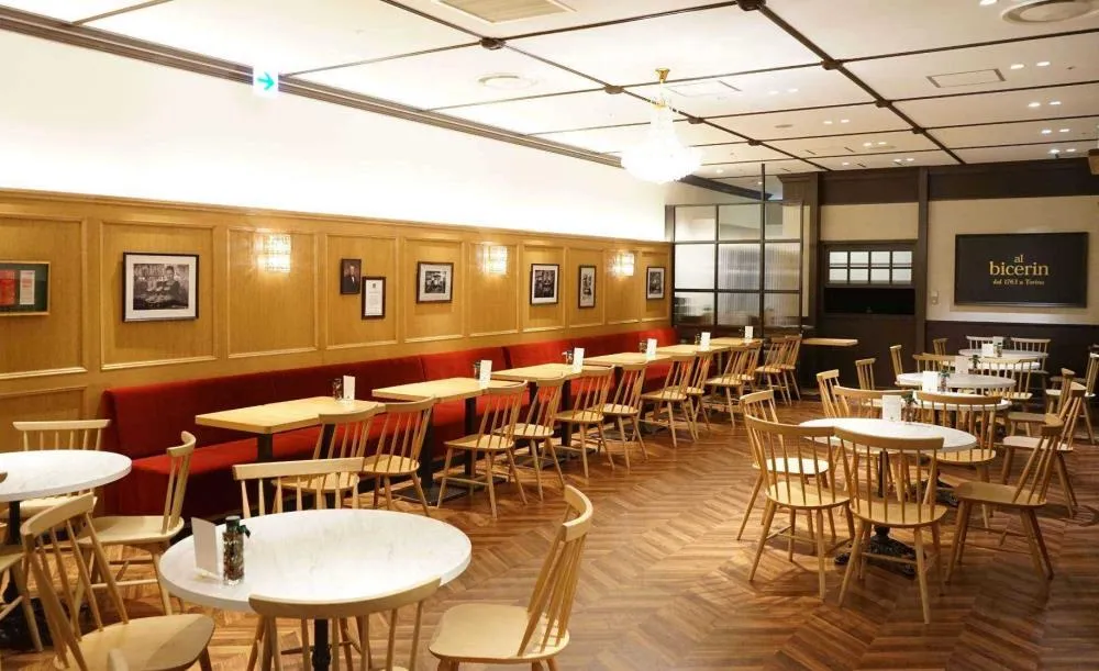bicerinの店内