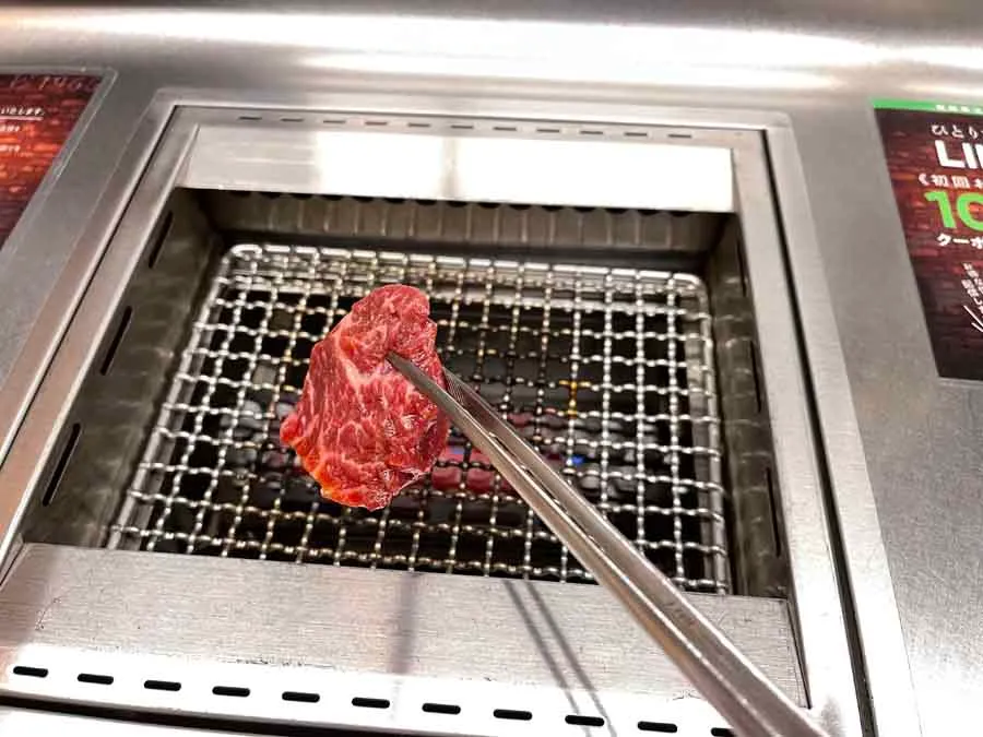 ひとり焼肉1965の内観