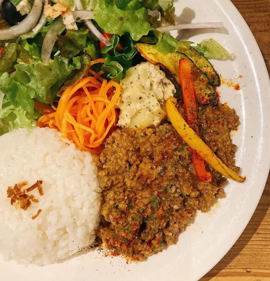 アンデパンダンランチ