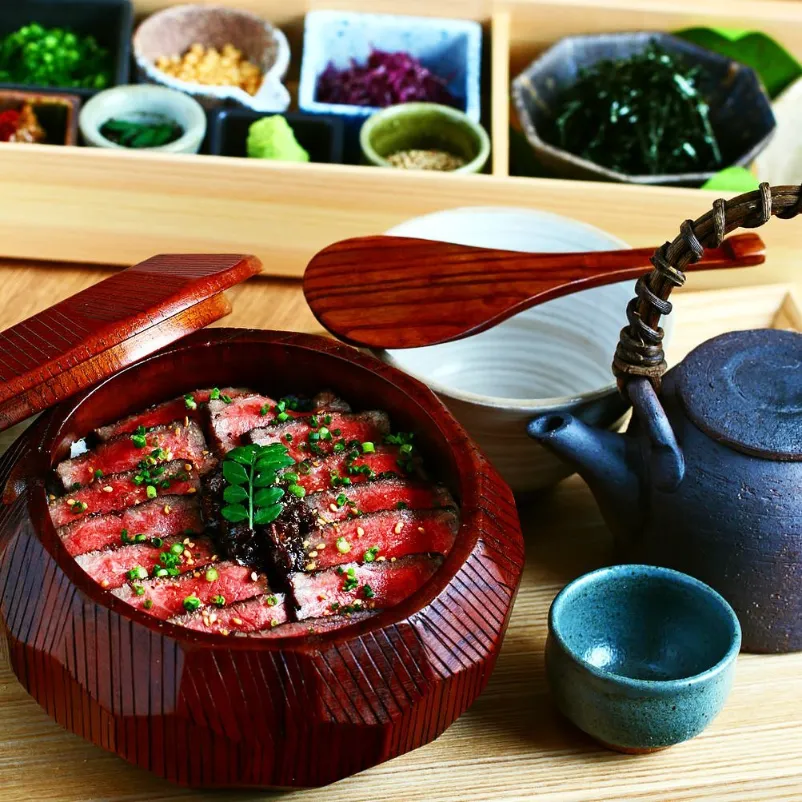 京焼肉新先斗町ひつまぶし