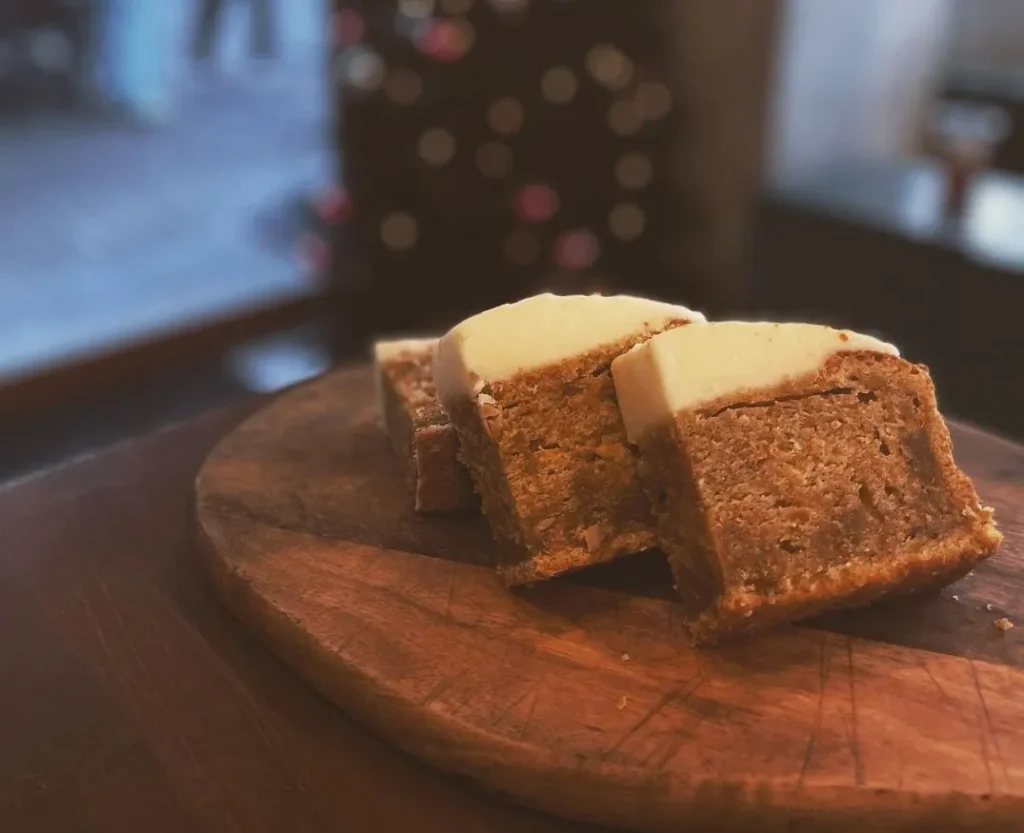 茨木市のNO COFFEE NO WORKEEのケーキ