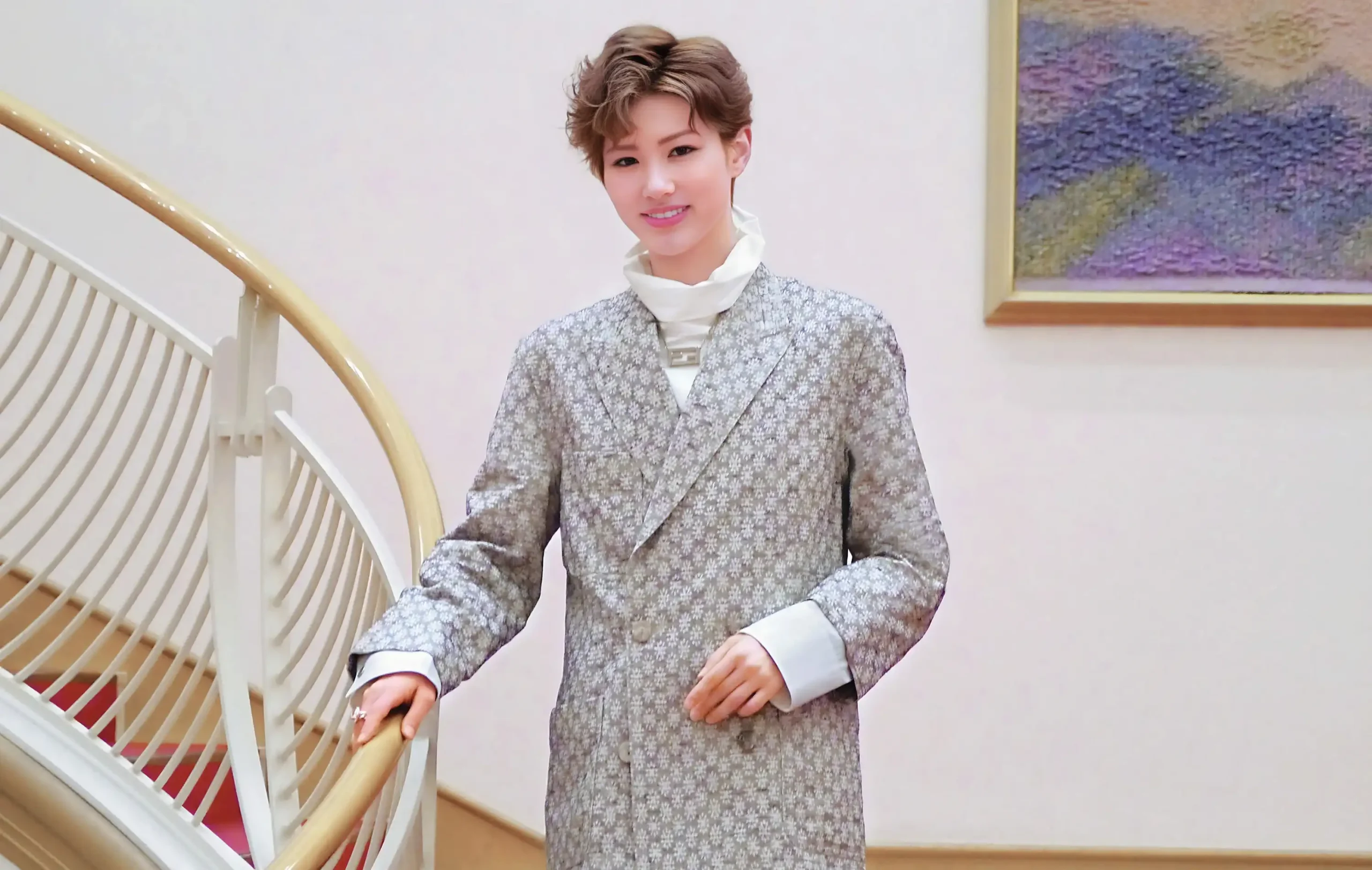 宝塚歌劇団・雪組トップスター、彩風咲奈（あやかぜさきな）さんインタビュー　新トップコンビで贈る、ロマン溢れるお芝居とパリの名所がテーマの煌くショーの二本立て