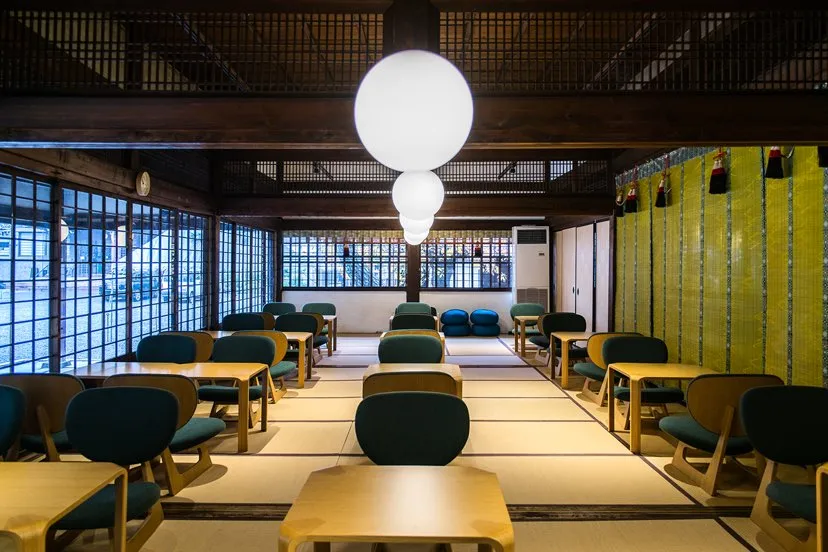 d食堂京都 内観