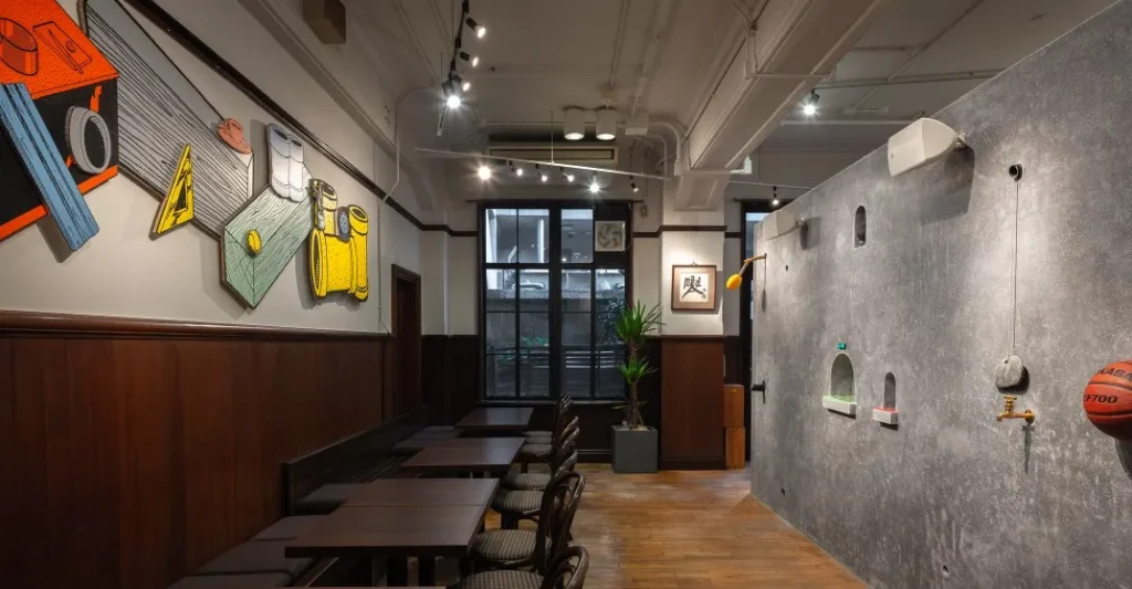 前田珈琲 明倫店 内観