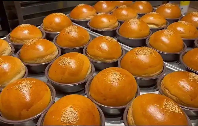 BurgerRevolutionKyotoのバンズ