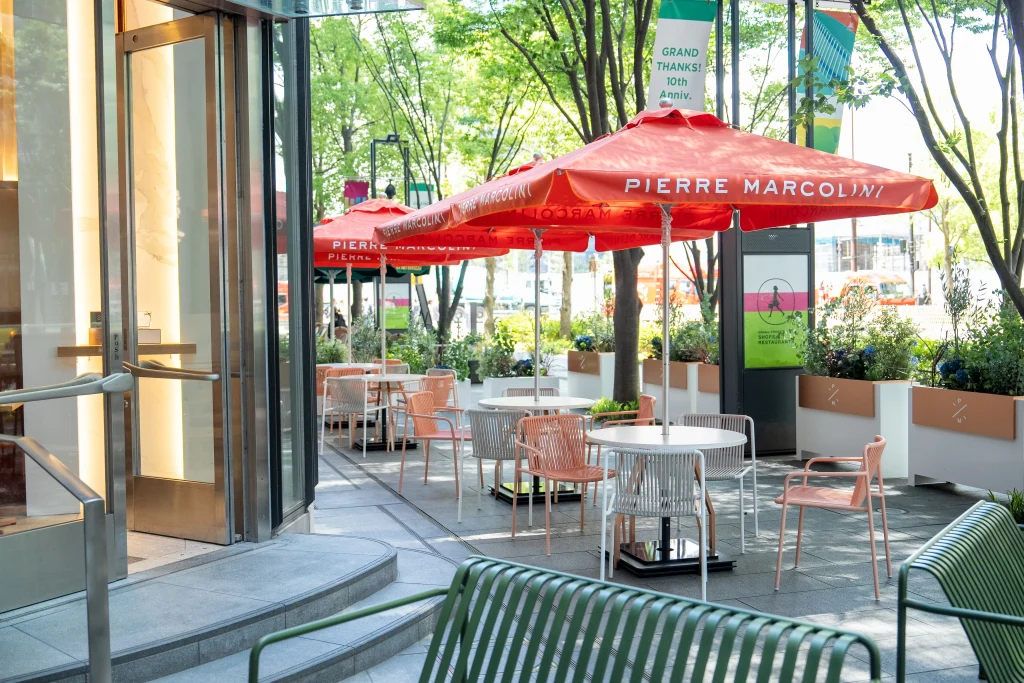ピエール マルコリーニ グランフロント大阪店 テラス席