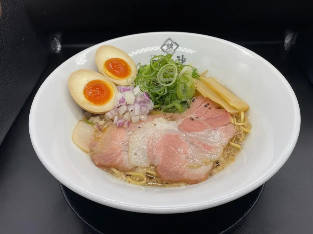 セアブラノ神 錦店「味玉背脂醤油ラーメン」